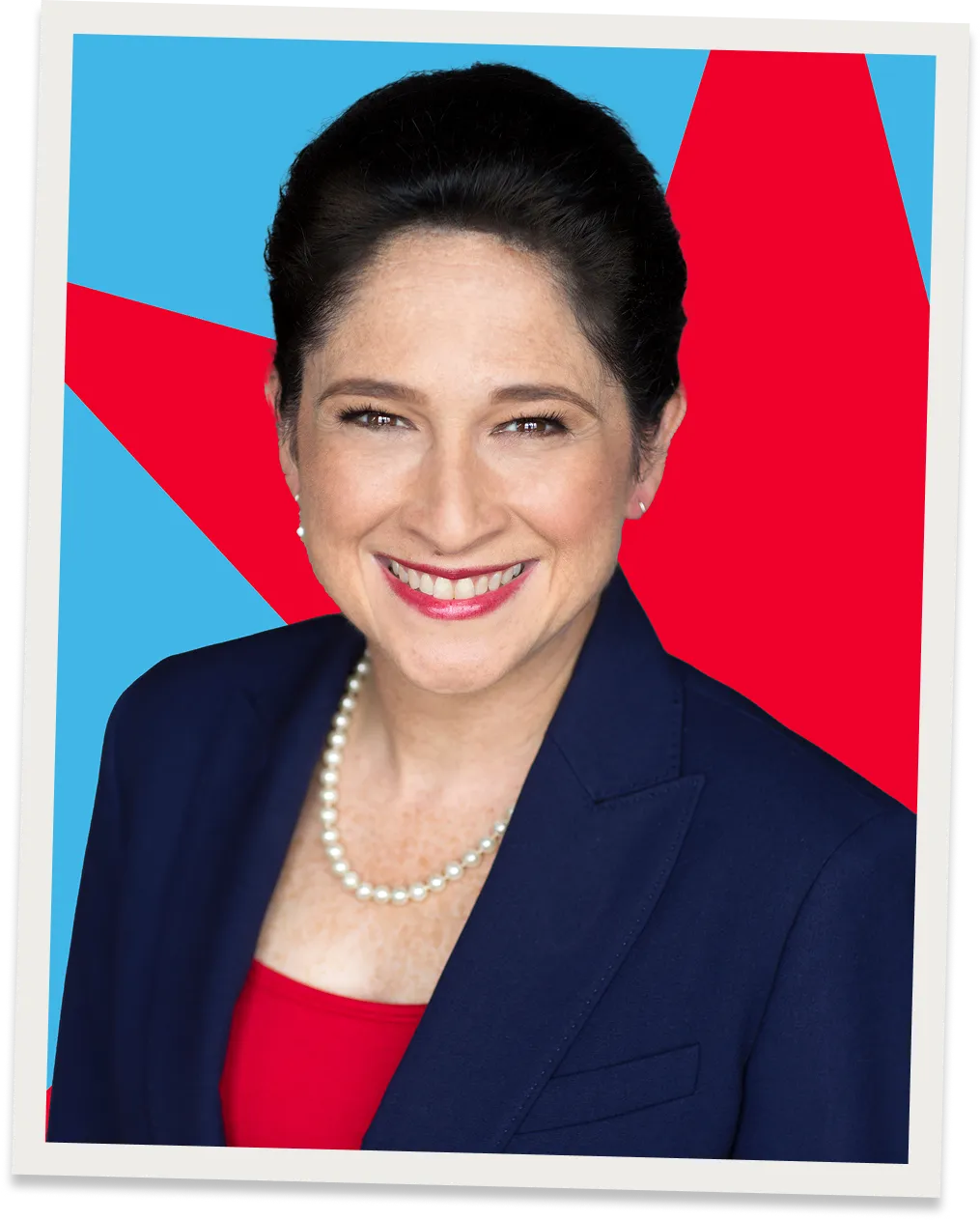 Headshot of Susana Mendoza with red and blue background
